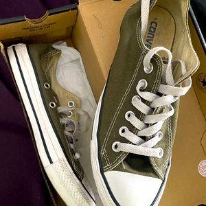 Army green camo converse shoes sneakers low cut vintage